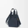 Sac Hammock compact en cuir de veau grainé souple Bleu marine foncé