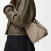 Sac Hammock compact en cuir de veau grainé souple Clay Sac Hammock compact en cuir de veau grainé souple Clay