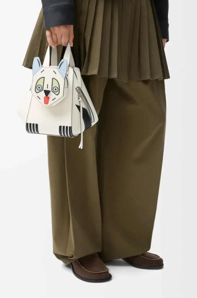 Sac Hammock compact Futurist Cat en cuir de veau classique Soft White
