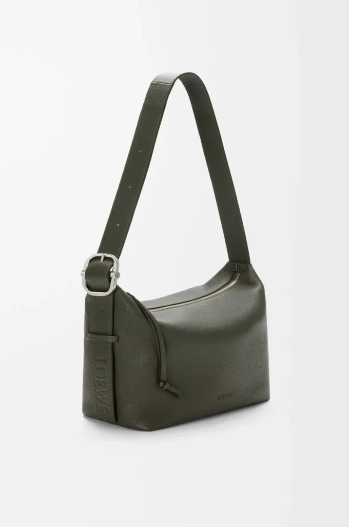 Sac hobo Loop en cuir de veau grainé souple Kaki foncé