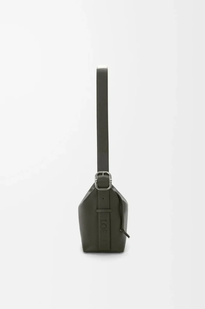 Sac hobo Loop en cuir de veau grainé souple Kaki foncé