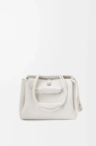 Sac Madrid moyen en cuir de veau grainé souple blanc cassé