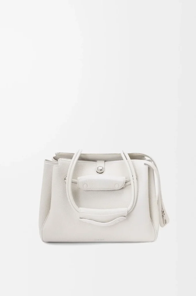 Sac Madrid moyen en cuir de veau grainé souple blanc cassé