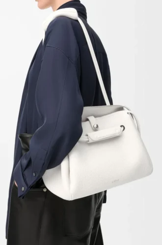 Sac Madrid moyen en cuir de veau grainé souple blanc cassé