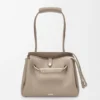 Sac Madrid moyen en cuir de veau grainé souple Clay