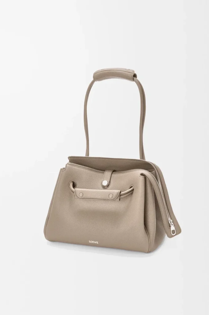 Sac Madrid moyen en cuir de veau grainé souple Clay