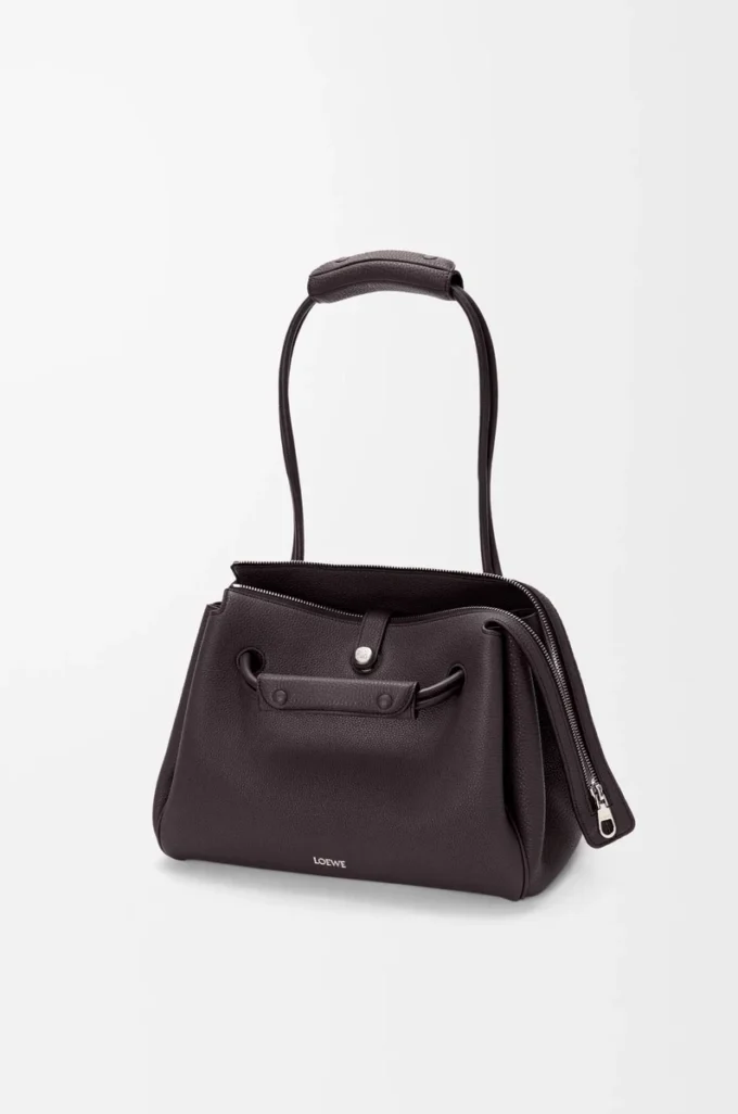 Sac Madrid moyen en cuir de veau grainé souple Dark Ebony Sac Madrid moyen en cuir de veau grainé souple Dark Ebony