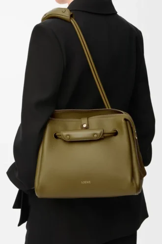 Sac Madrid moyen en cuir de veau souple Olive