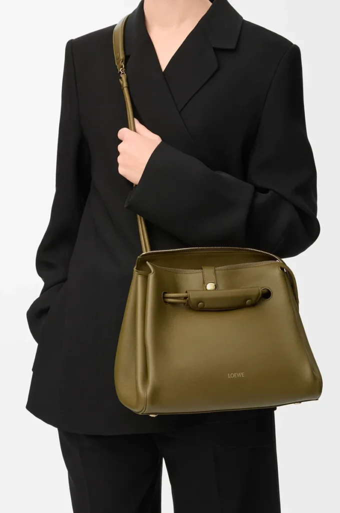 Sac Madrid moyen en cuir de veau souple Olive