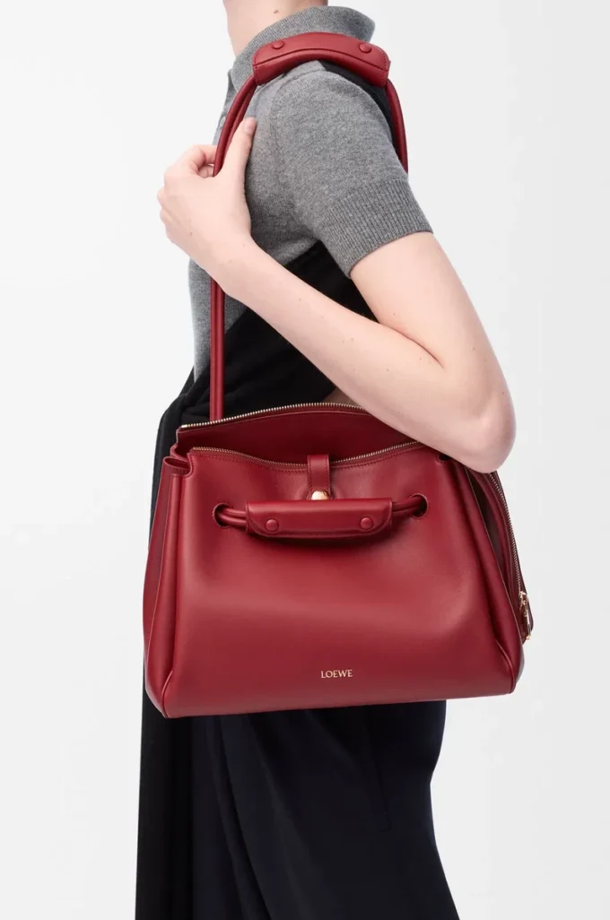 Sac Madrid moyen en cuir de veau souple rouge brûlé