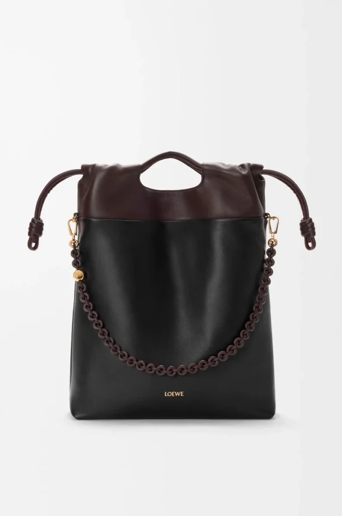 Sac à main Flamenco en cuir d’agneau nappa souple Noir/Marron foncé Sac à main Flamenco en cuir d’agneau nappa souple Noir/Marron foncé