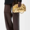 Sac à main Flamenco moyen en cuir d&rsquo;agneau laminé doré