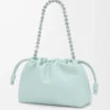 Sac à main Flamenco moyen en cuir d’agneau nappa souple, couleur Frozen Sac à main Flamenco moyen en cuir d’agneau nappa souple, couleur Frozen