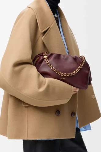 Sac à main Flamenco moyen en cuir d&rsquo;agneau nappa souple Dark Burgundy