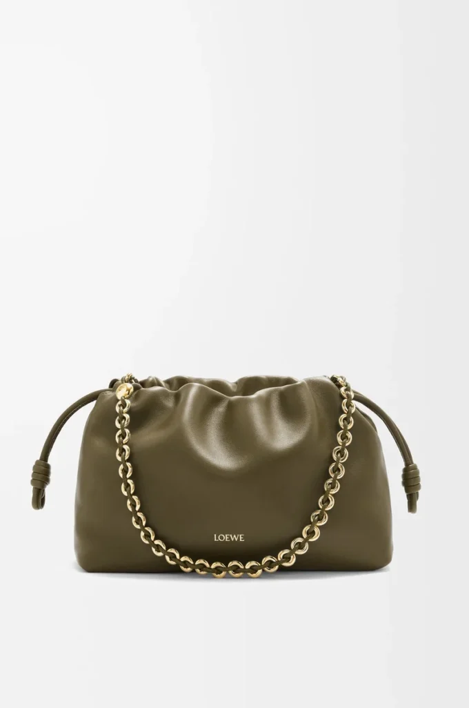 Sac à main Flamenco moyen en cuir d’agneau nappa souple Kaki foncé Sac à main Flamenco moyen en cuir d’agneau nappa souple Kaki foncé
