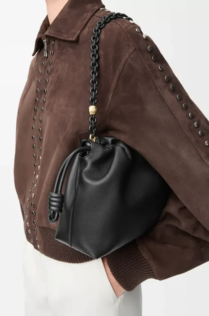 Sac à main Flamenco moyen en cuir d’agneau nappa souple Noir Sac à main Flamenco moyen en cuir d’agneau nappa souple Noir