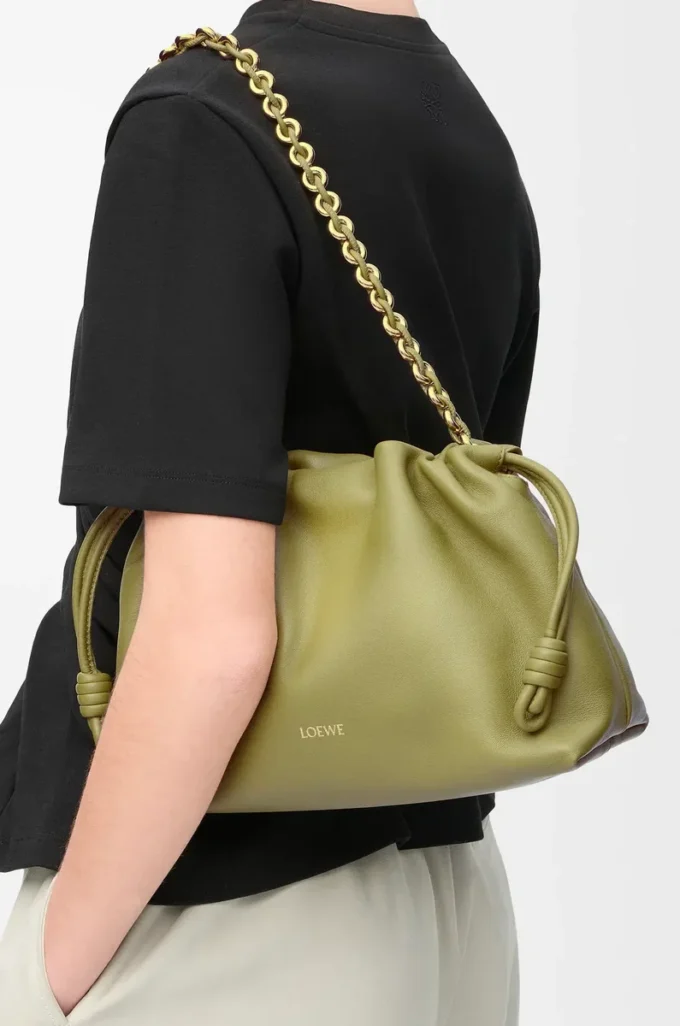Sac à main Flamenco moyen en cuir d&rsquo;agneau nappa souple vert mousse clair
