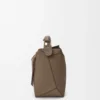 Sac Puzzle Edge moyen en cuir de veau grainé souple Taupe