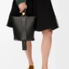 Sac seau Pebble moyen en cuir de veau lisse noir