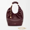 Sac Squeeze moyen en cuir d&rsquo;agneau nappa souple Dark Burgundy
