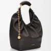 Sac Squeeze moyen en cuir d’agneau nappa souple noir Sac Squeeze moyen en cuir d’agneau nappa souple noir