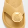 Sandale Foam Pebble Medium Concealer/Gold