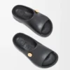Sandales Foam Pebble noires/dorées