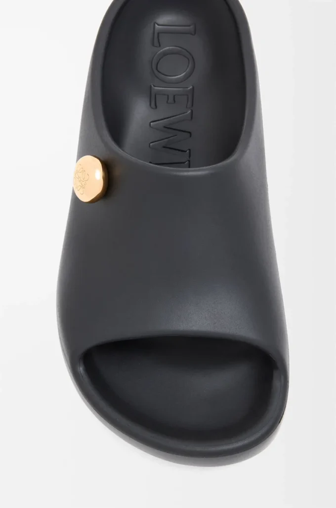 Sandales Foam Pebble noires/dorées