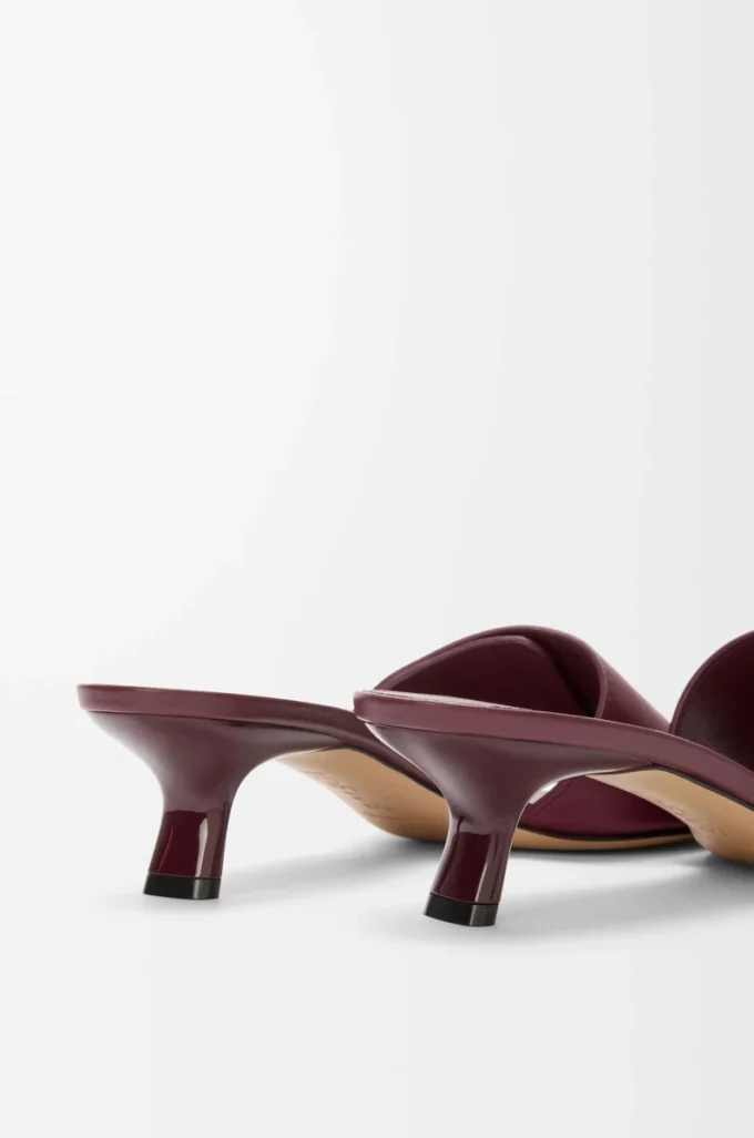 Sandales Pebble en cuir de veau souple Bordeaux