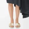 Sandales Pebble en cuir de veau souple couleur Sea Salt