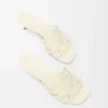 Sandales Petal Anagram en cuir de veau souple Anthurium White