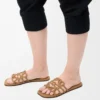 Sandales Petal Anagram en cuir de veau souple Camel