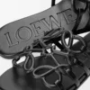 Sandales Petal Anagram en cuir de veau souple noir Sandales Petal Anagram en cuir de veau souple noir