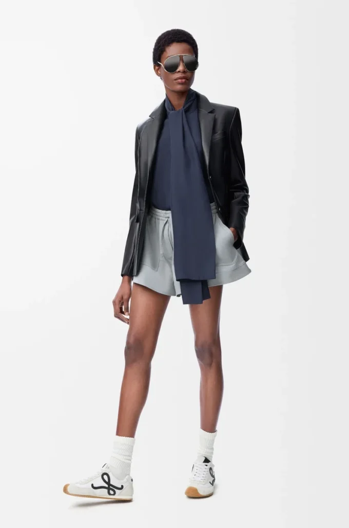 Short en coton gris clair