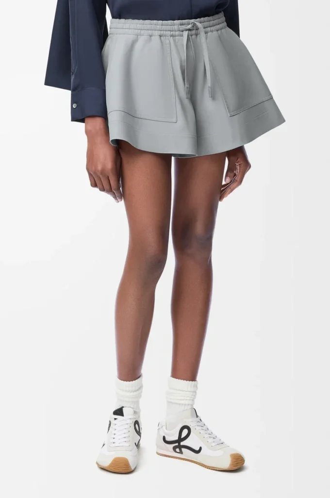 Short en coton gris clair