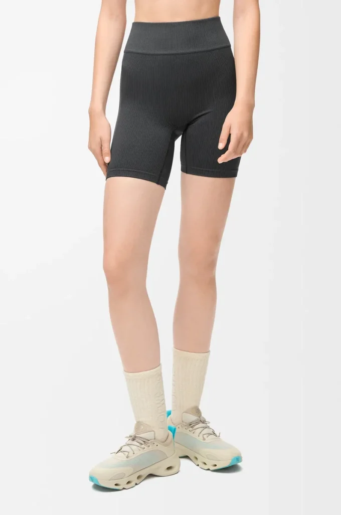 Short sans coutures en jersey technique Noir