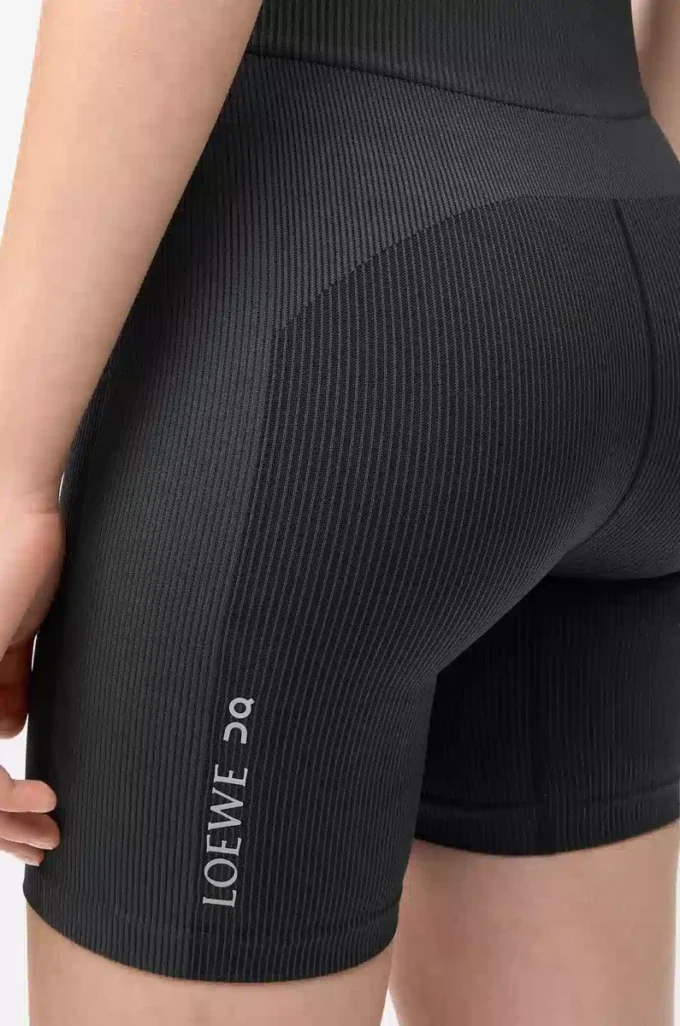 Short sans coutures en jersey technique Noir