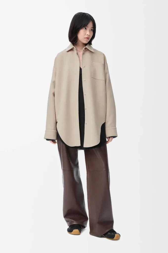 Surchemise en laine et cachemire, couleur beige clair mélangé