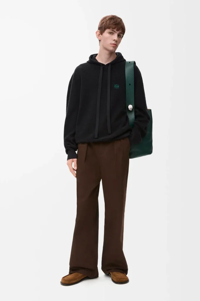 Sweat à capuche en laine noir