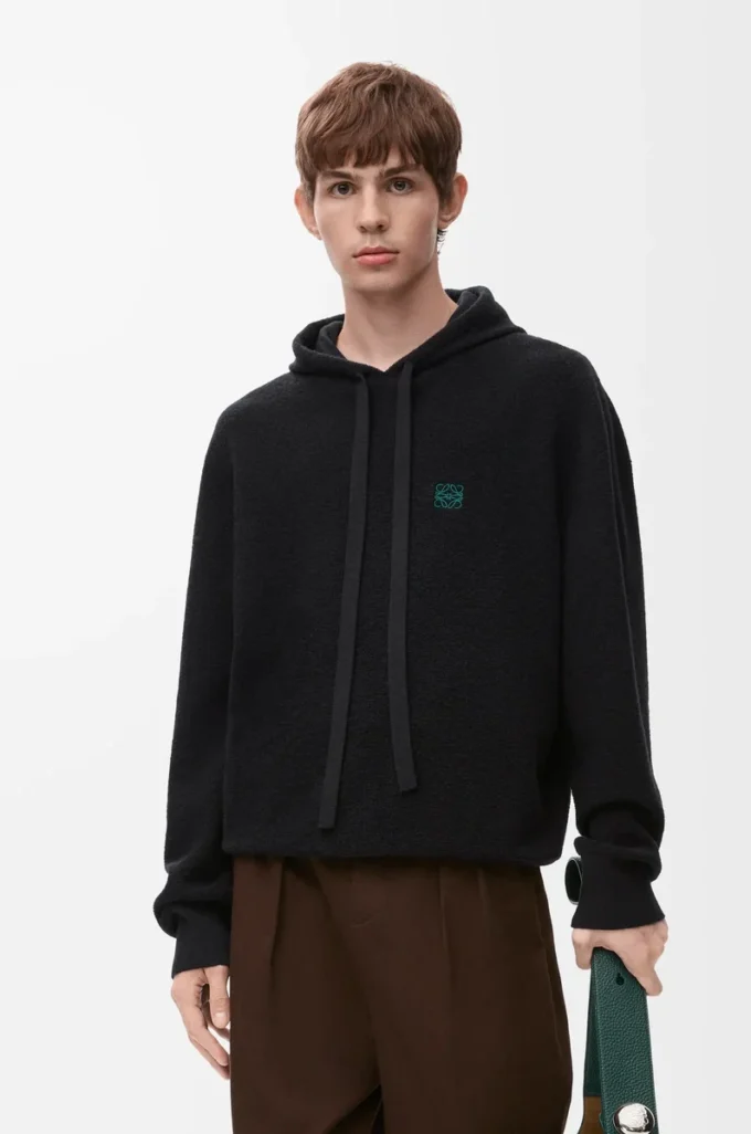 Sweat à capuche en laine noir