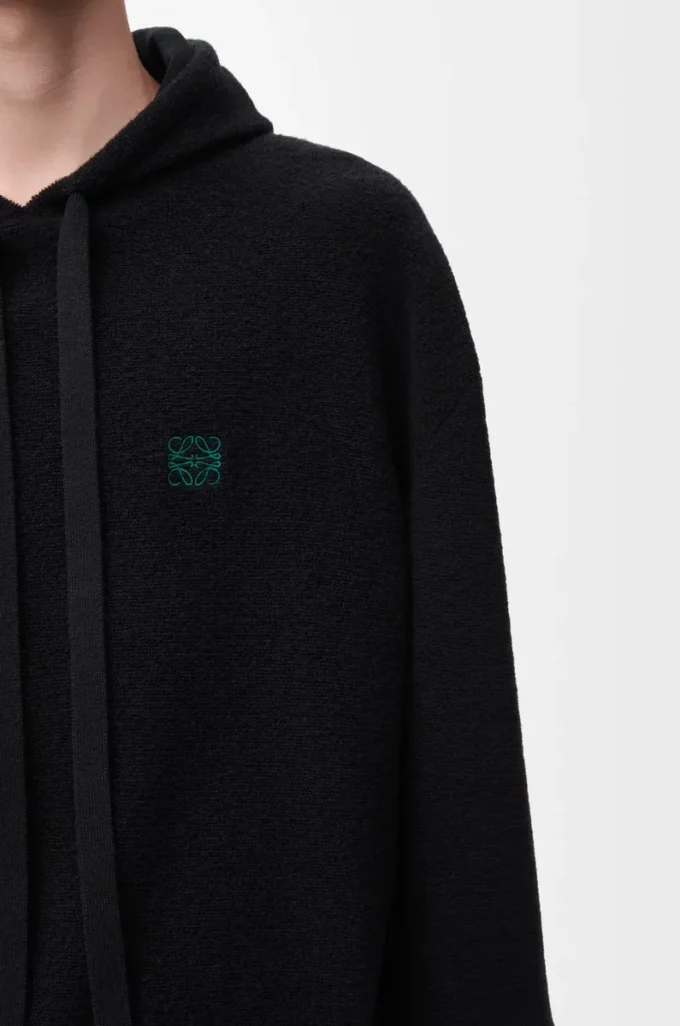 Sweat à capuche en laine noir