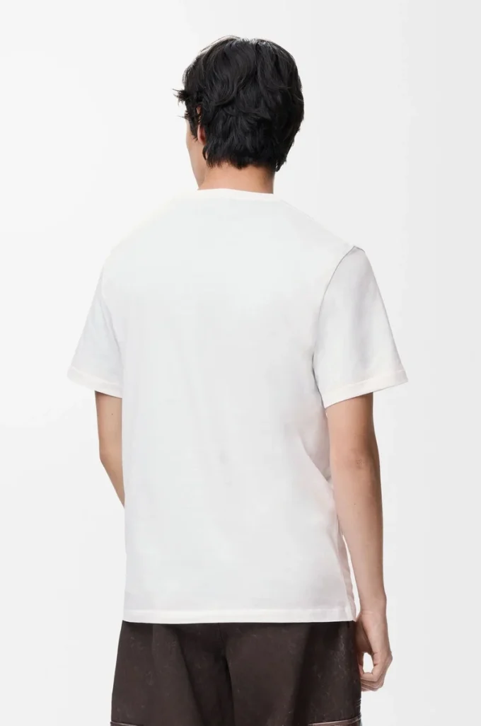 T-shirt coupe classique en coton blanc
