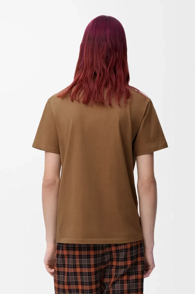 T-shirt coupe classique en coton camel