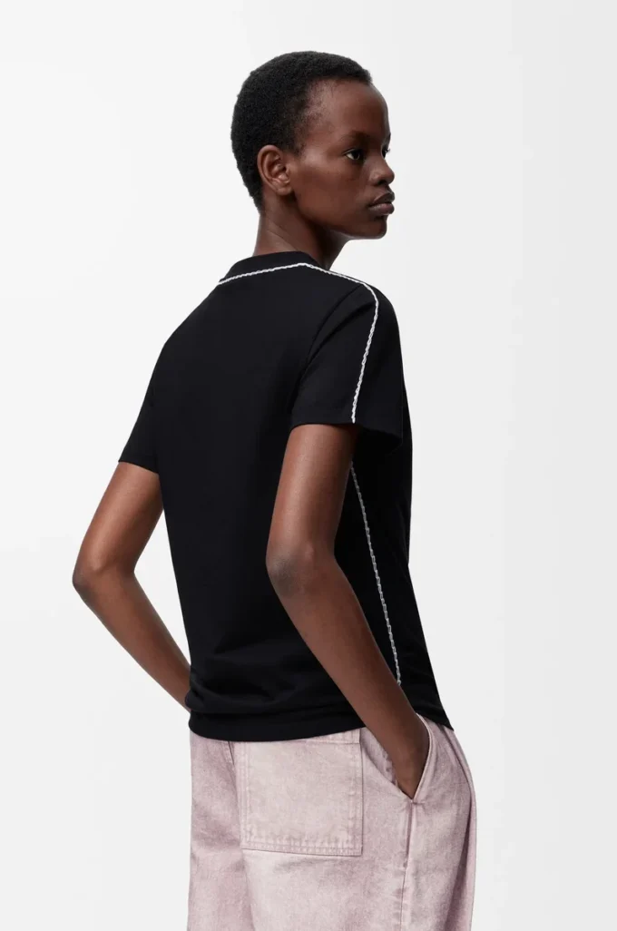 T-shirt coupe classique en coton Noir