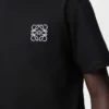 T-shirt coupe classique en coton noir T-shirt coupe classique en coton noir