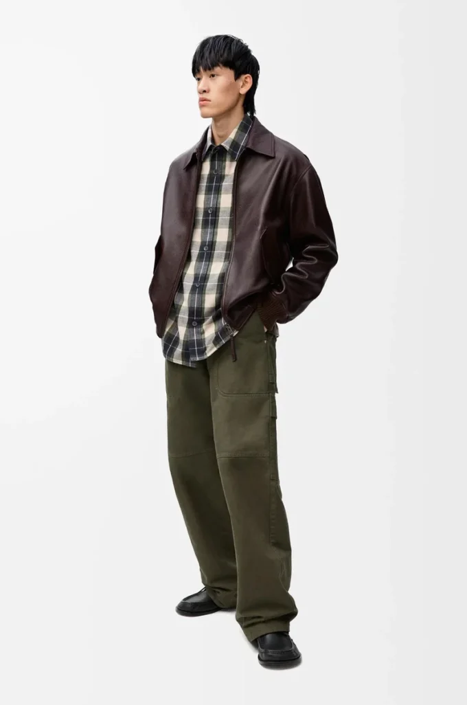 Veste aviateur en cuir de cerf couleur oxblood Veste aviateur en cuir de cerf couleur oxblood