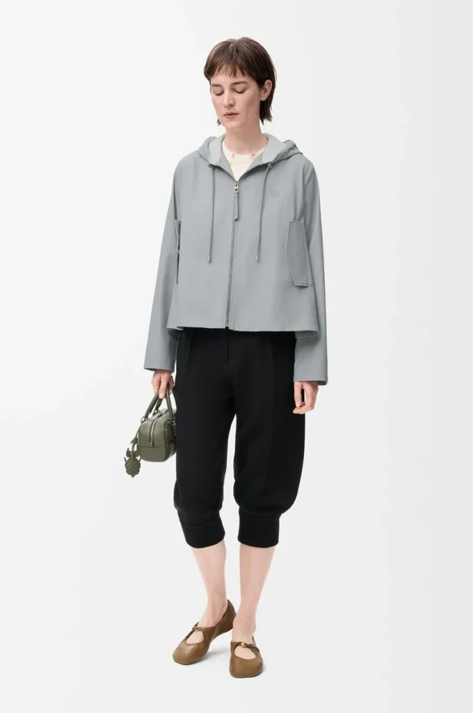 Veste à capuche en coton gris clair
