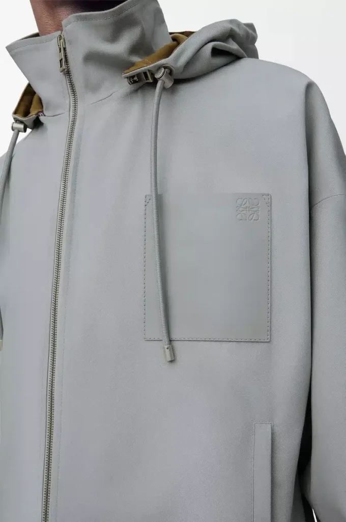 Veste à capuche en coton gris clair