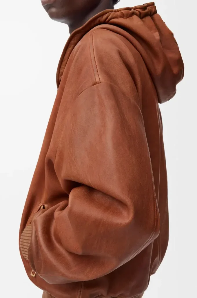 Veste à capuche en cuir d’agneau nappa Tan Veste à capuche en cuir d’agneau nappa Tan