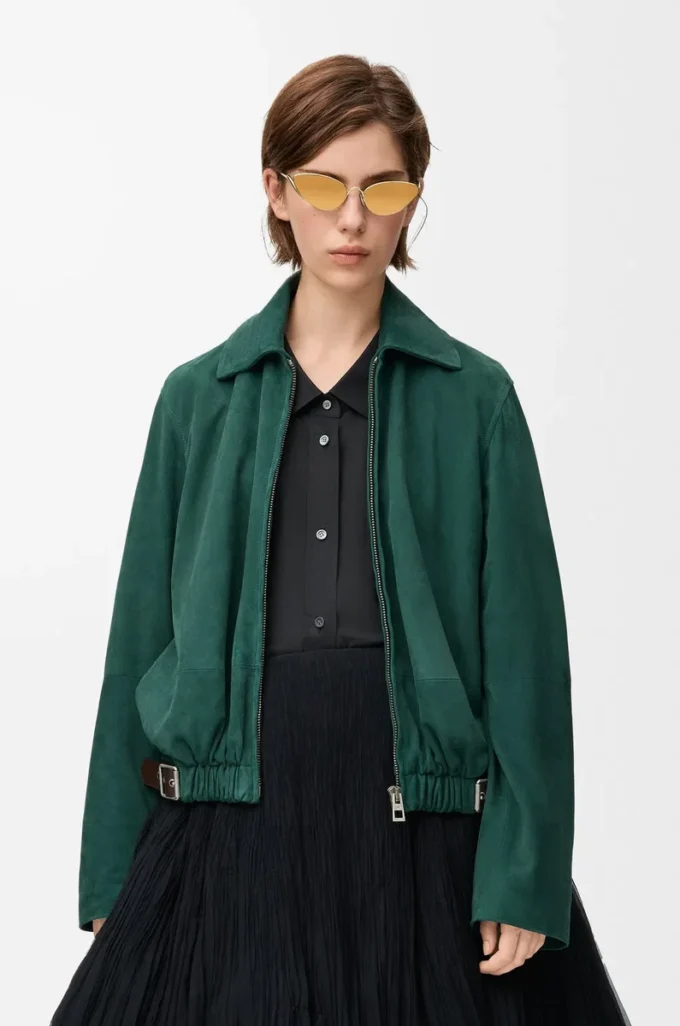 Veste ceinturée en cuir de chèvre suédé Vert